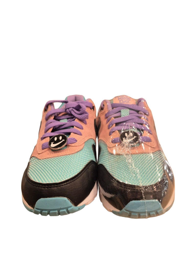 VTG nike airmax have a nike day