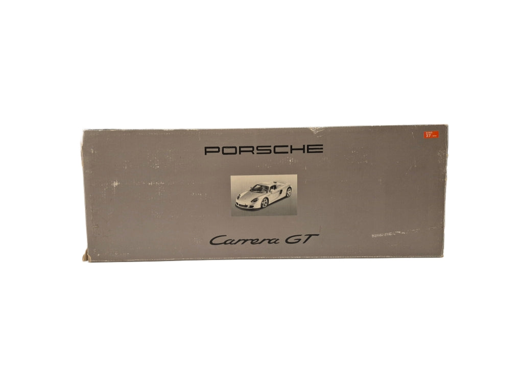 VTG Porsche model RC car