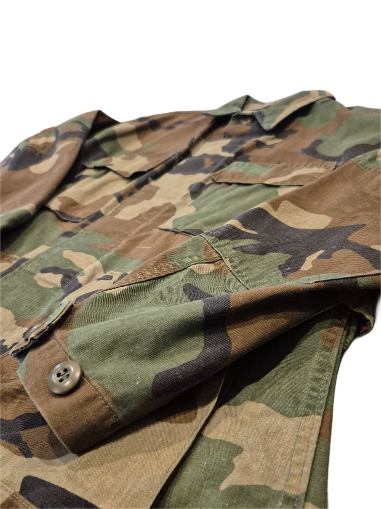 VTG military shirt/jacket